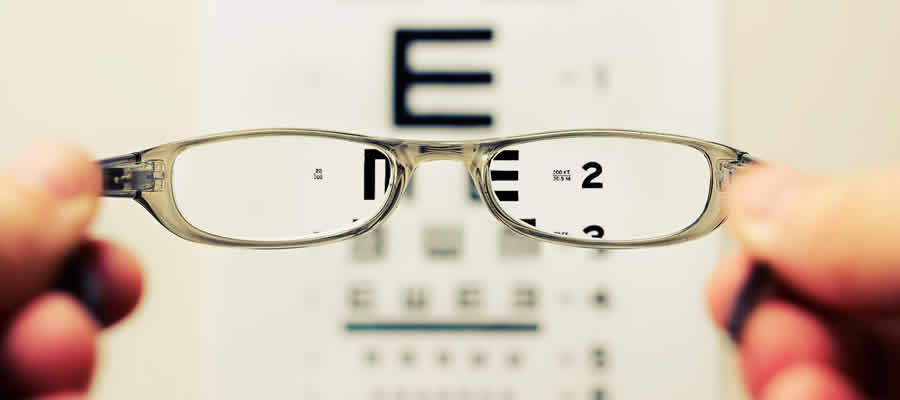 眼睛测试眼镜焦点字母数字